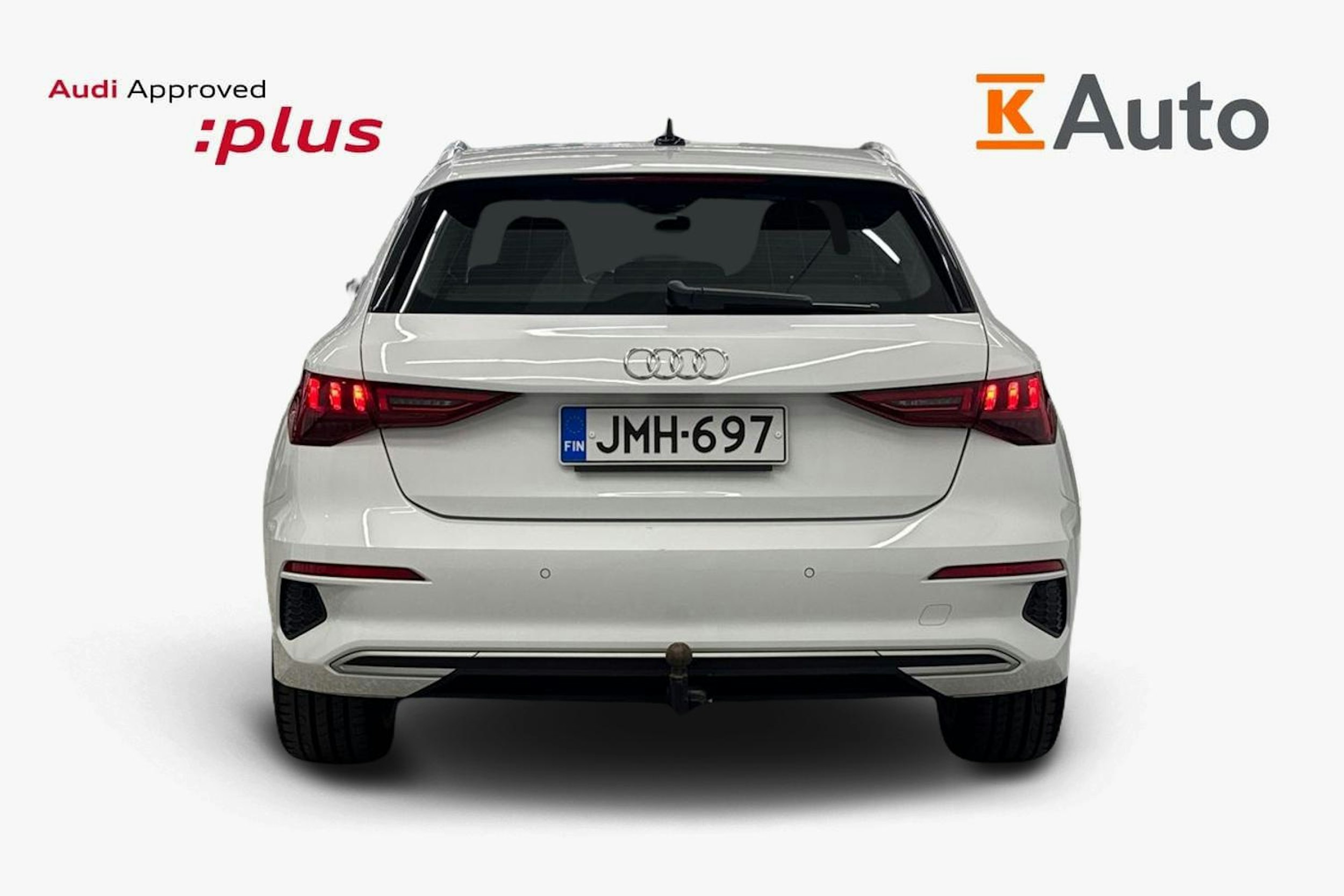 valkoinen Audi A3 2022 kuva 3.