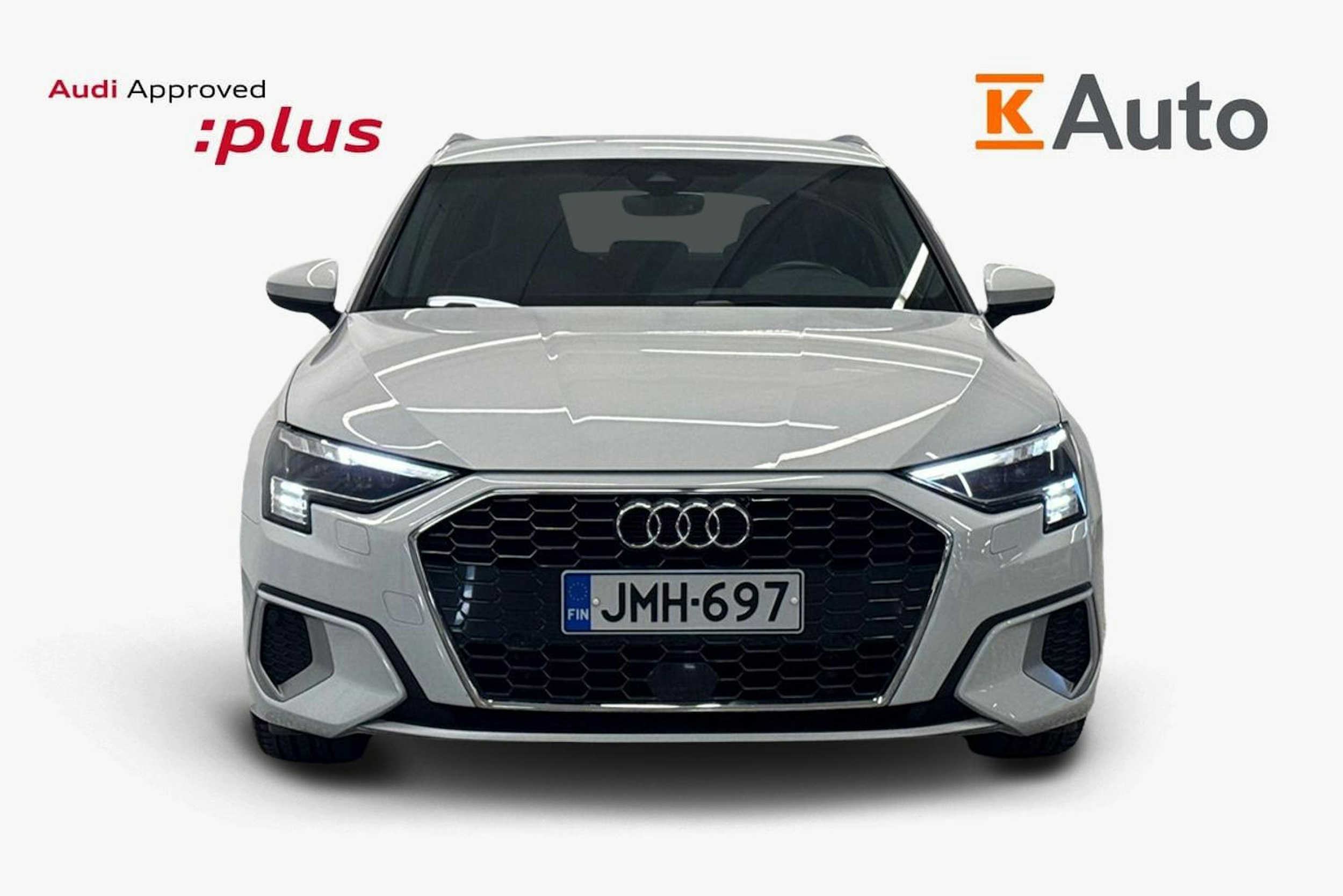 valkoinen Audi A3 2022 kuva 5.