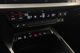 valkoinen Audi A3 2022 kuva 22.