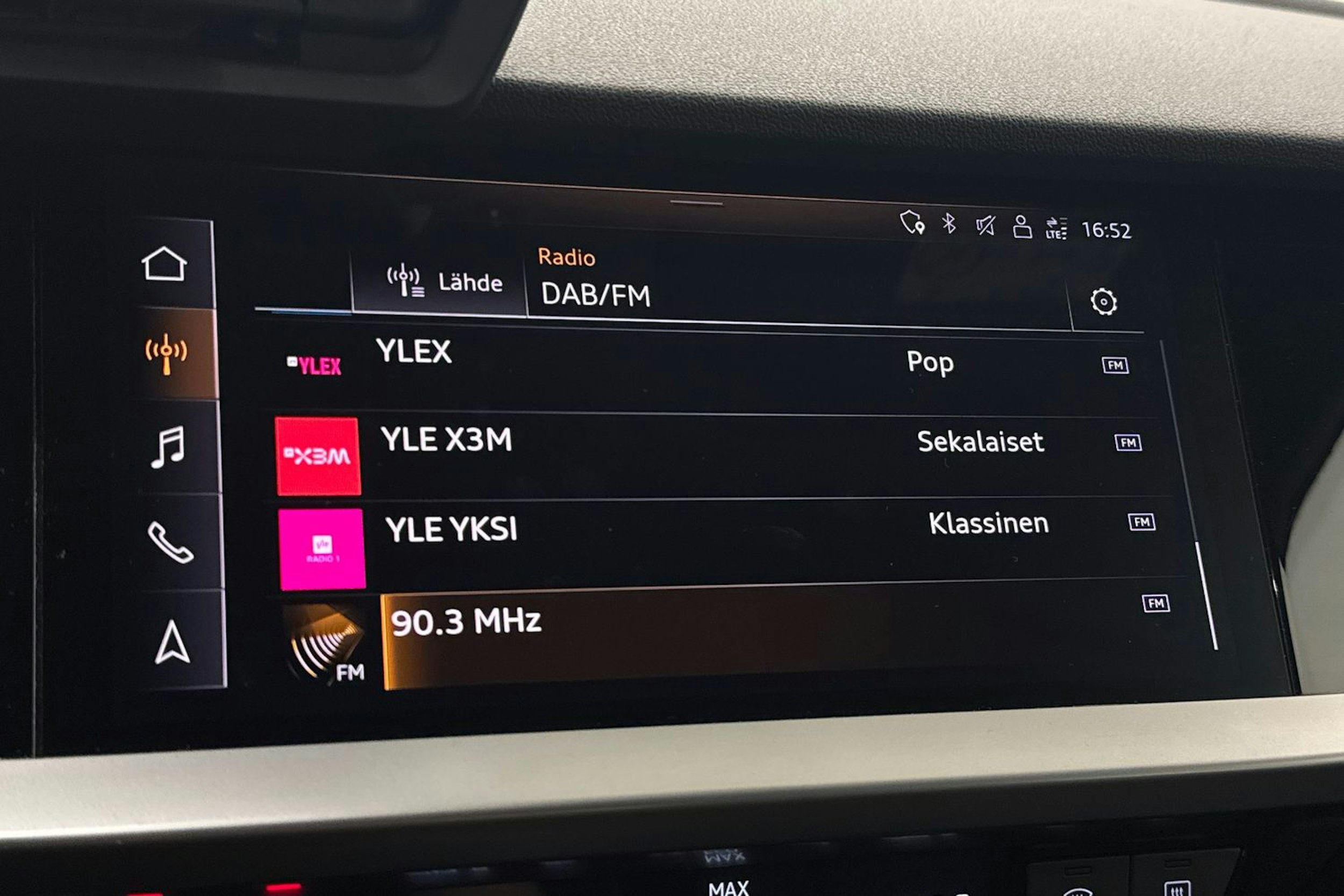 valkoinen Audi A3 2022 kuva 24.