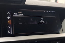 valkoinen Audi A3 2022 kuva 25.