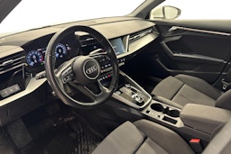 valkoinen Audi A3 2022 kuva 3.