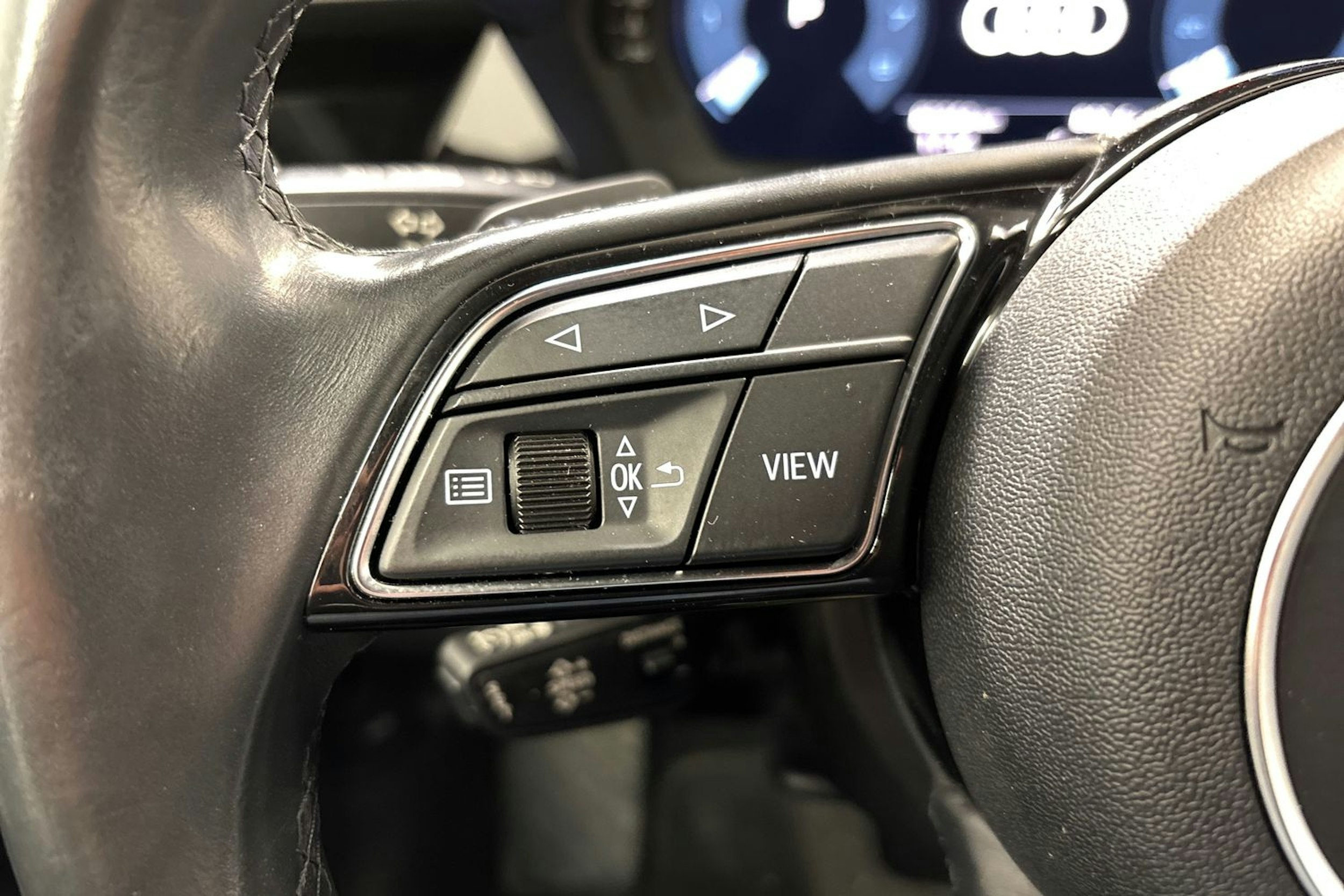 musta Audi A3 2022 kuva 18.