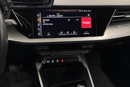 musta Audi A3 2022 kuva 21.