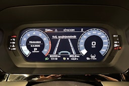 musta Audi A3 2022 kuva 23.