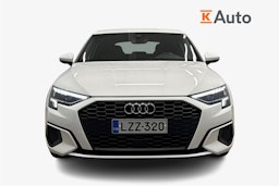valkoinen Audi A3 2022 kuva 5.