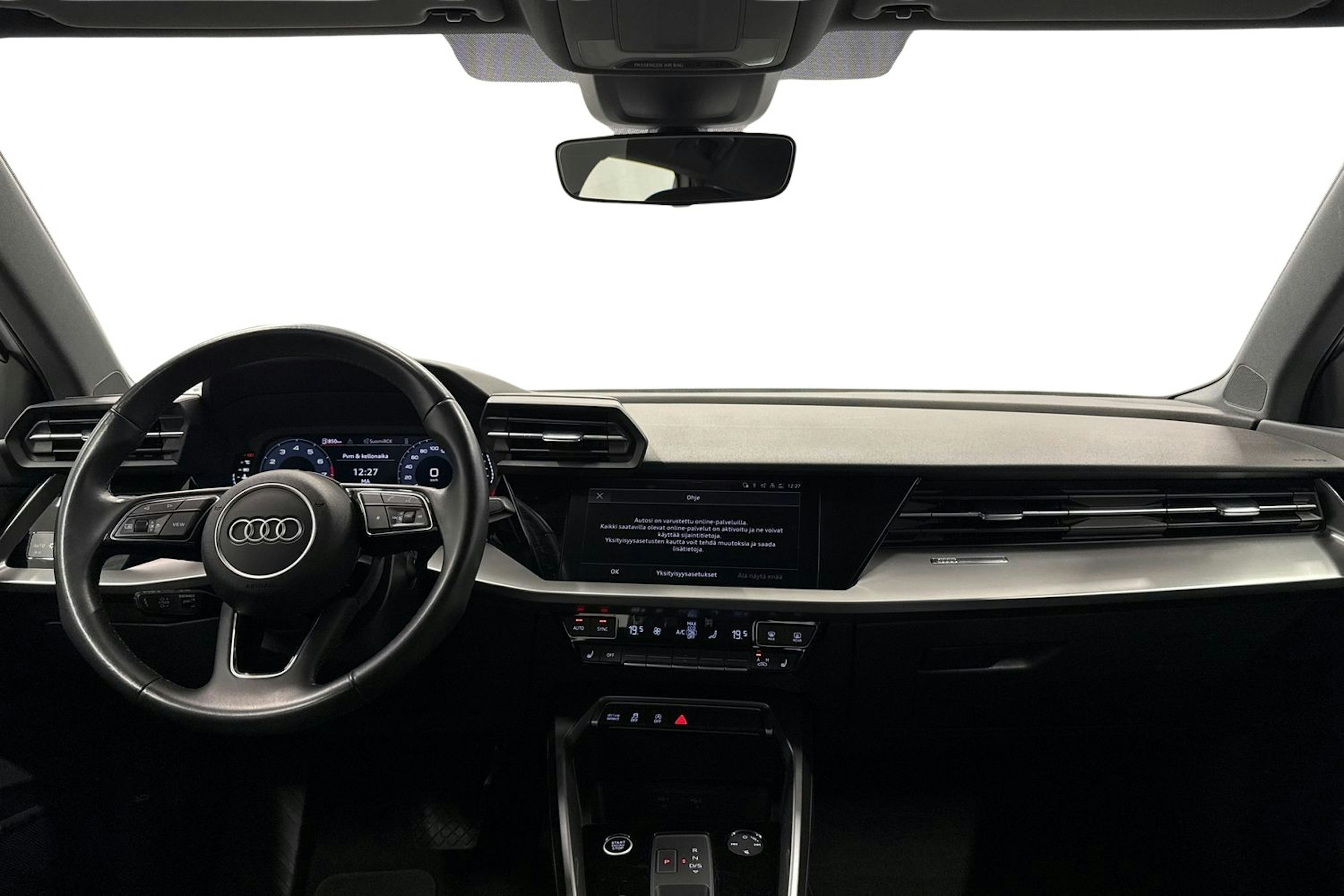 valkoinen Audi A3 2022 kuva 9.