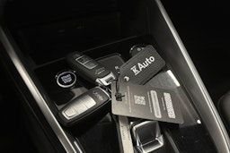 valkoinen Audi A3 2022 kuva 25.