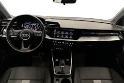 valkoinen Audi A3 2022 kuva 9.