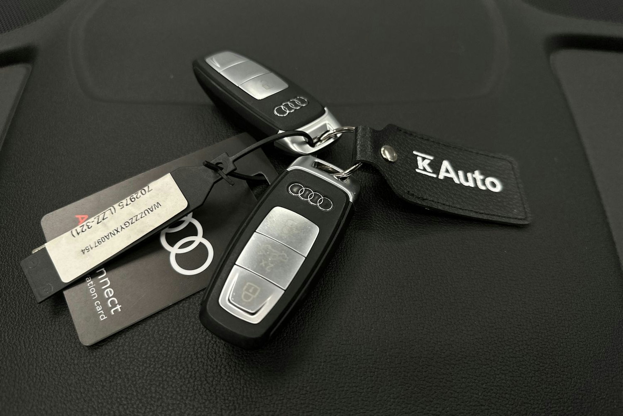 valkoinen Audi A3 2022 kuva 29.