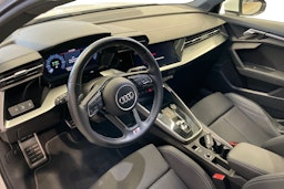 Valkoinen Audi A3 2022 kuva 7.