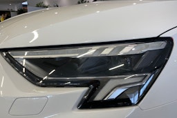 Valkoinen Audi A3 2022 kuva 23.