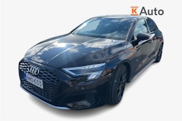 Musta Audi A3 2022 kuva 1.