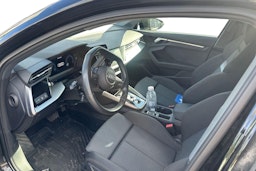 Musta Audi A3 2022 kuva 3.