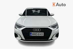valkoinen Audi A3 2022 kuva 4.