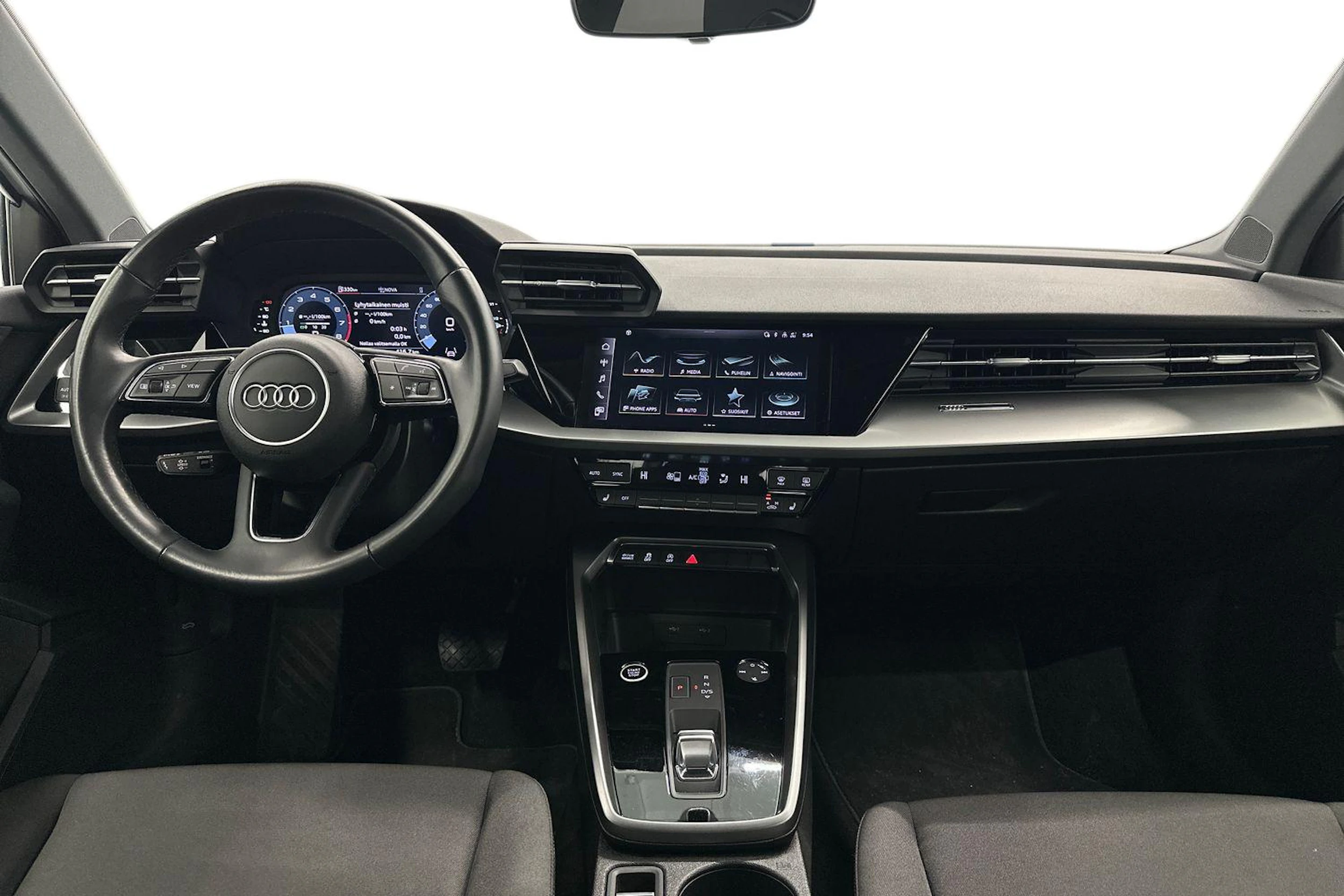 valkoinen Audi A3 2022 kuva 7.