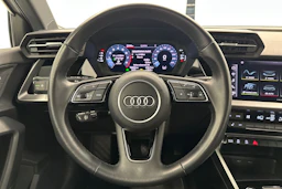 valkoinen Audi A3 2022 kuva 12.