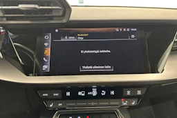 valkoinen Audi A3 2022 kuva 21.