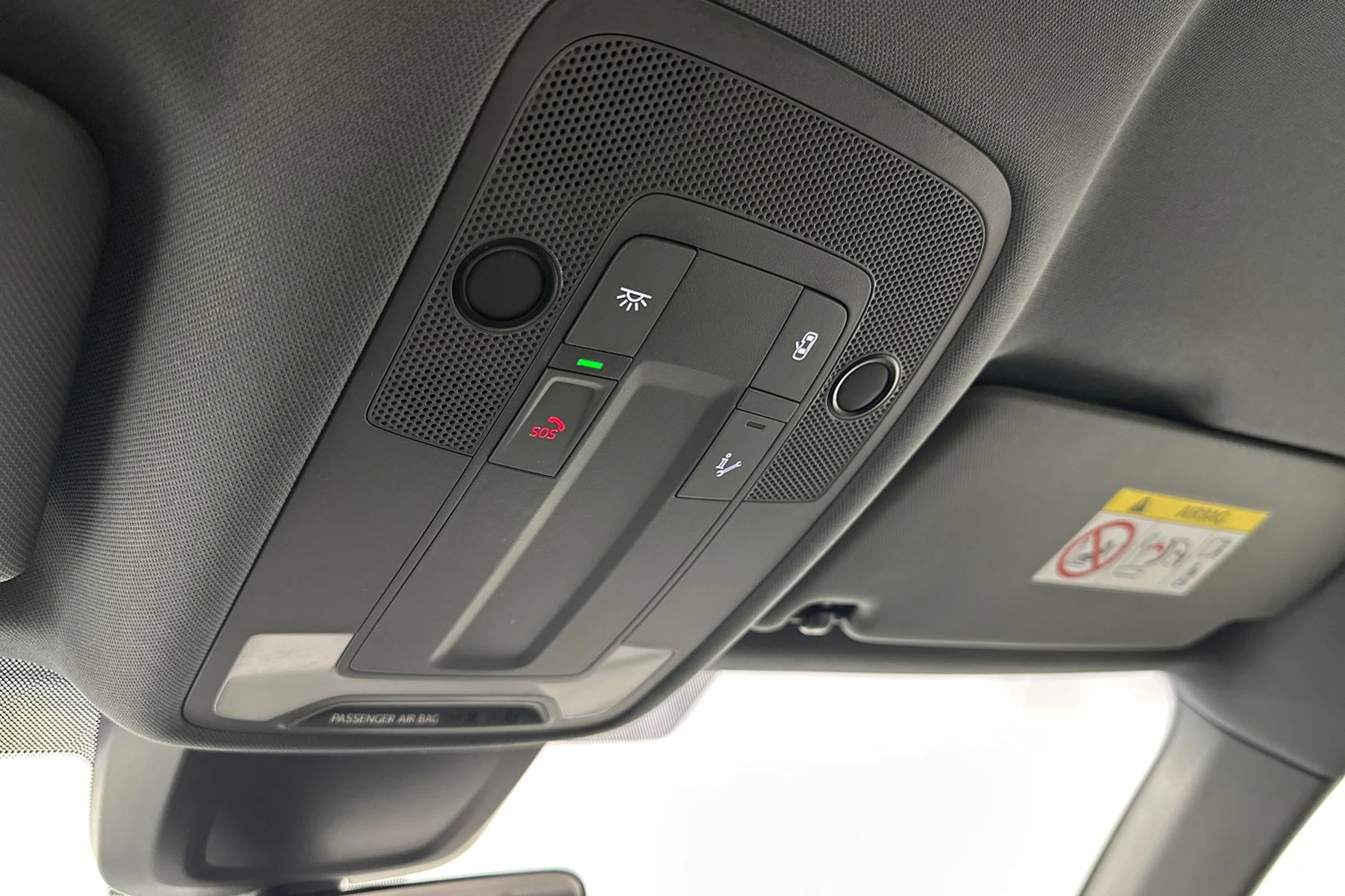 valkoinen Audi A3 2022 kuva 26.