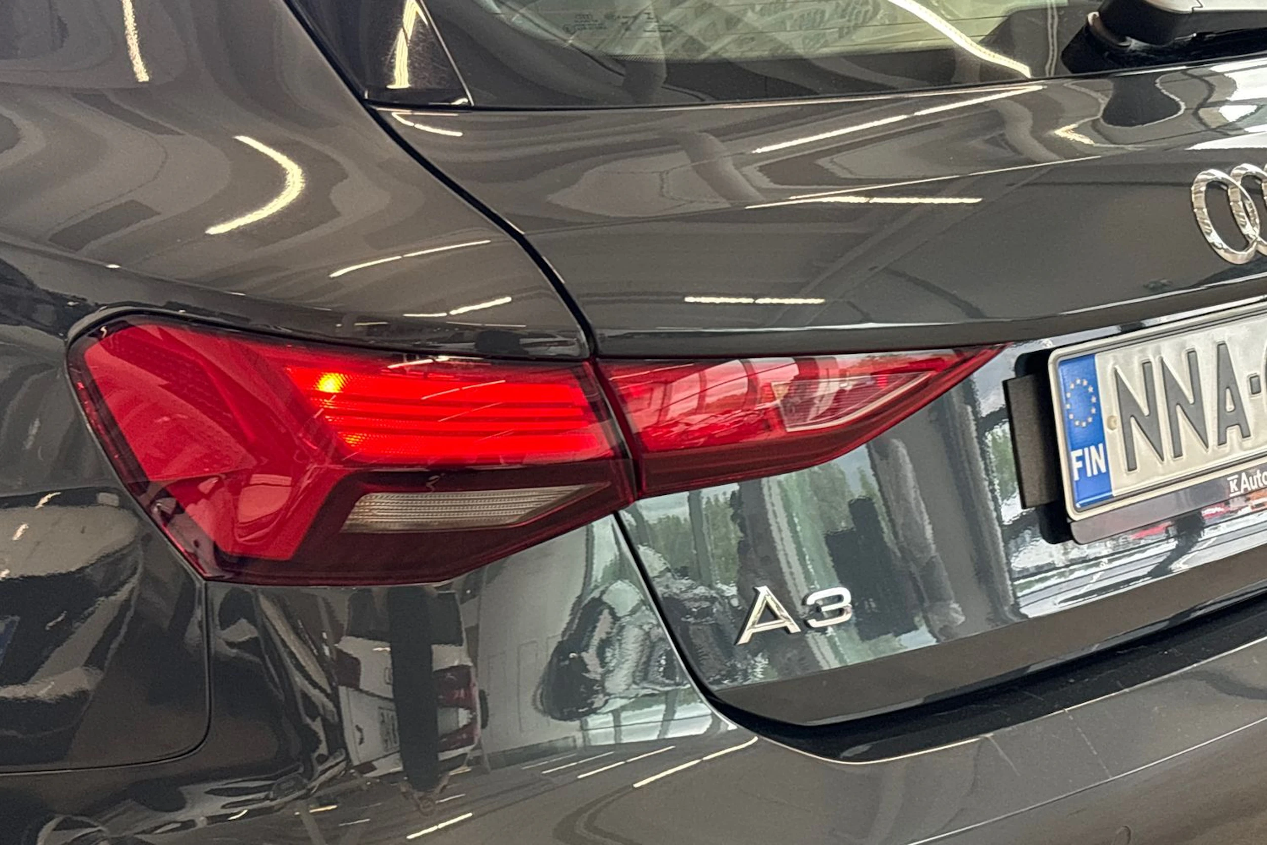Harmaa Audi A3 2022 kuva 15.