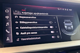 Harmaa Audi A3 2022 kuva 28.