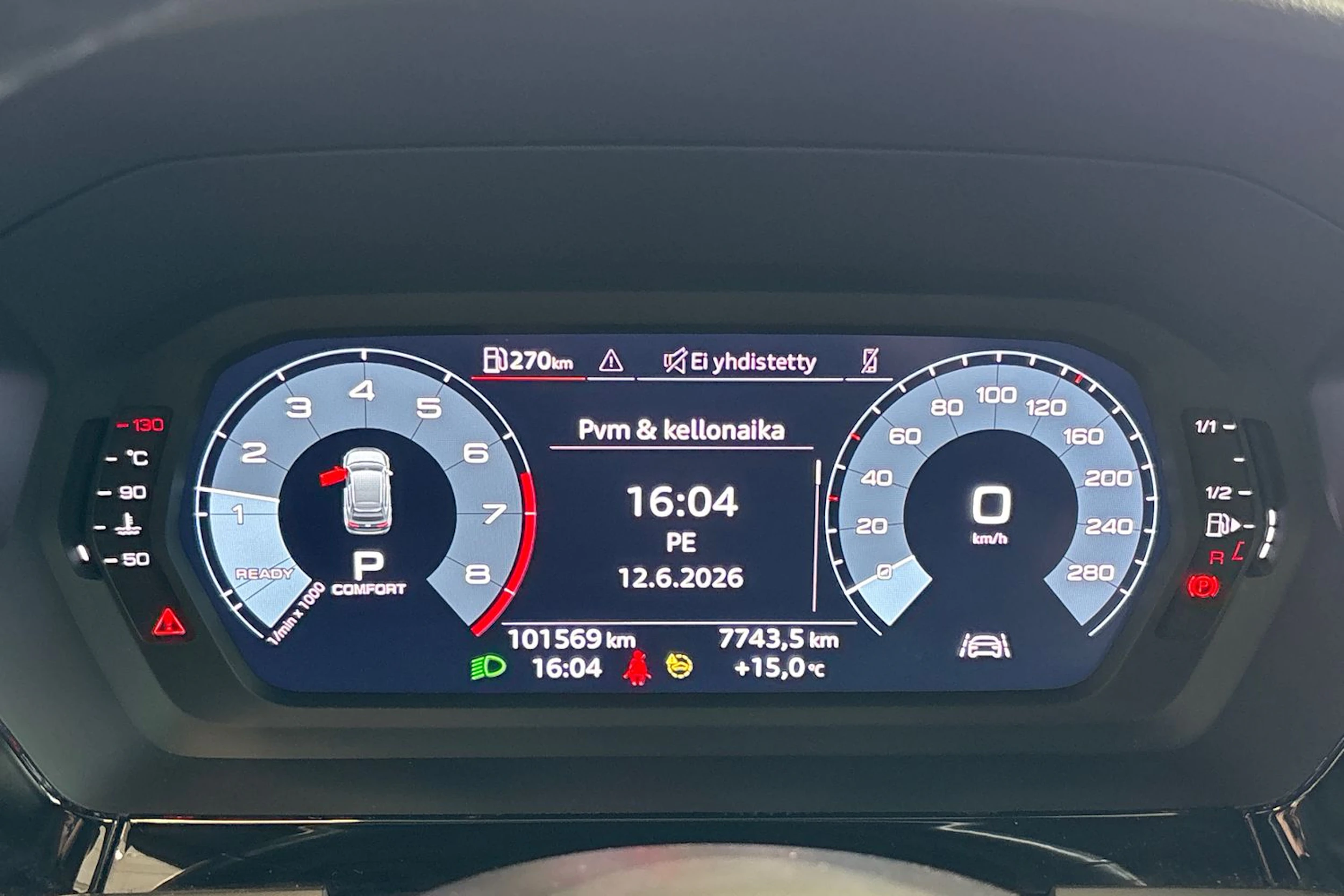 Harmaa Audi A3 2022 kuva 33.