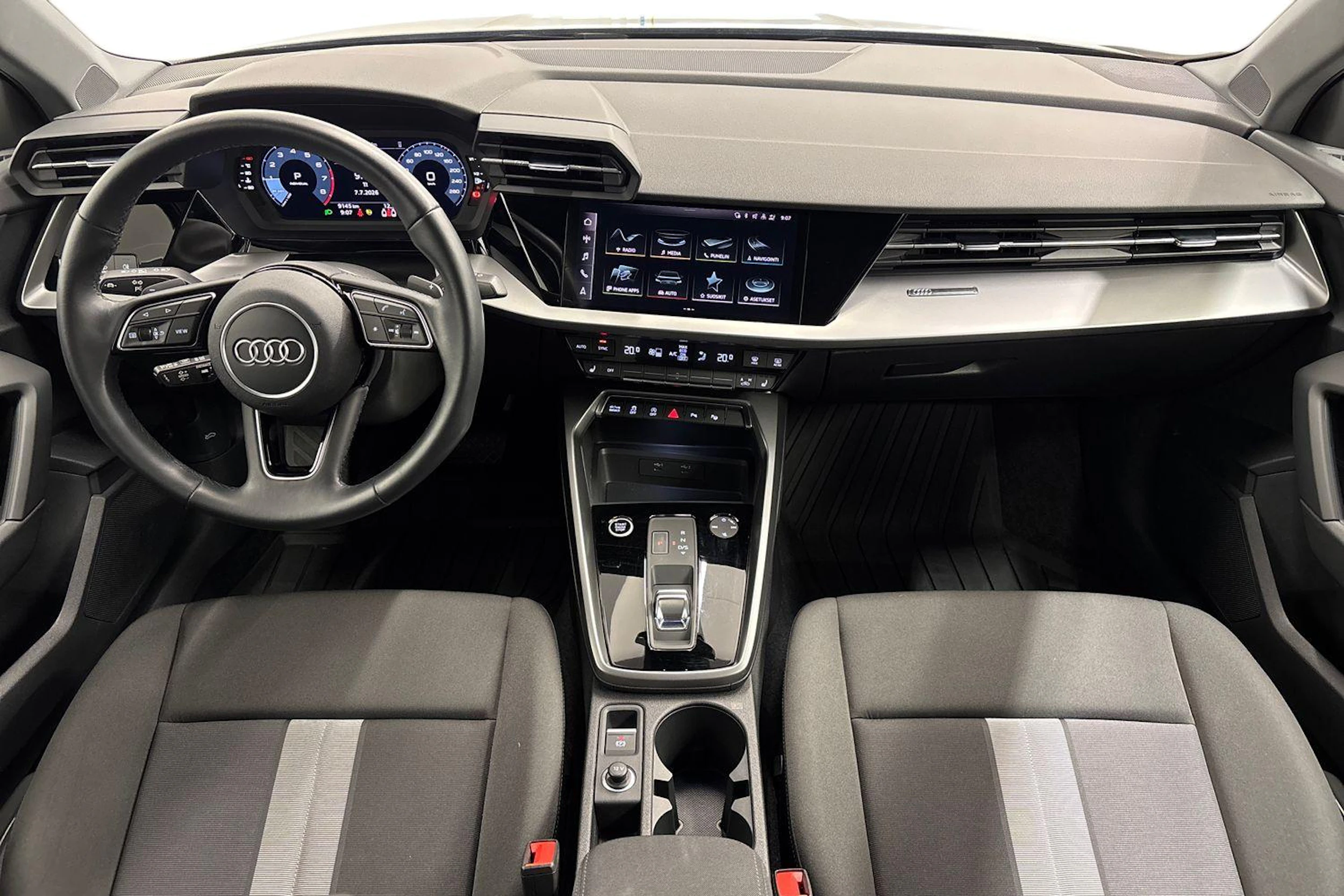 musta Audi A3 2022 kuva 7.