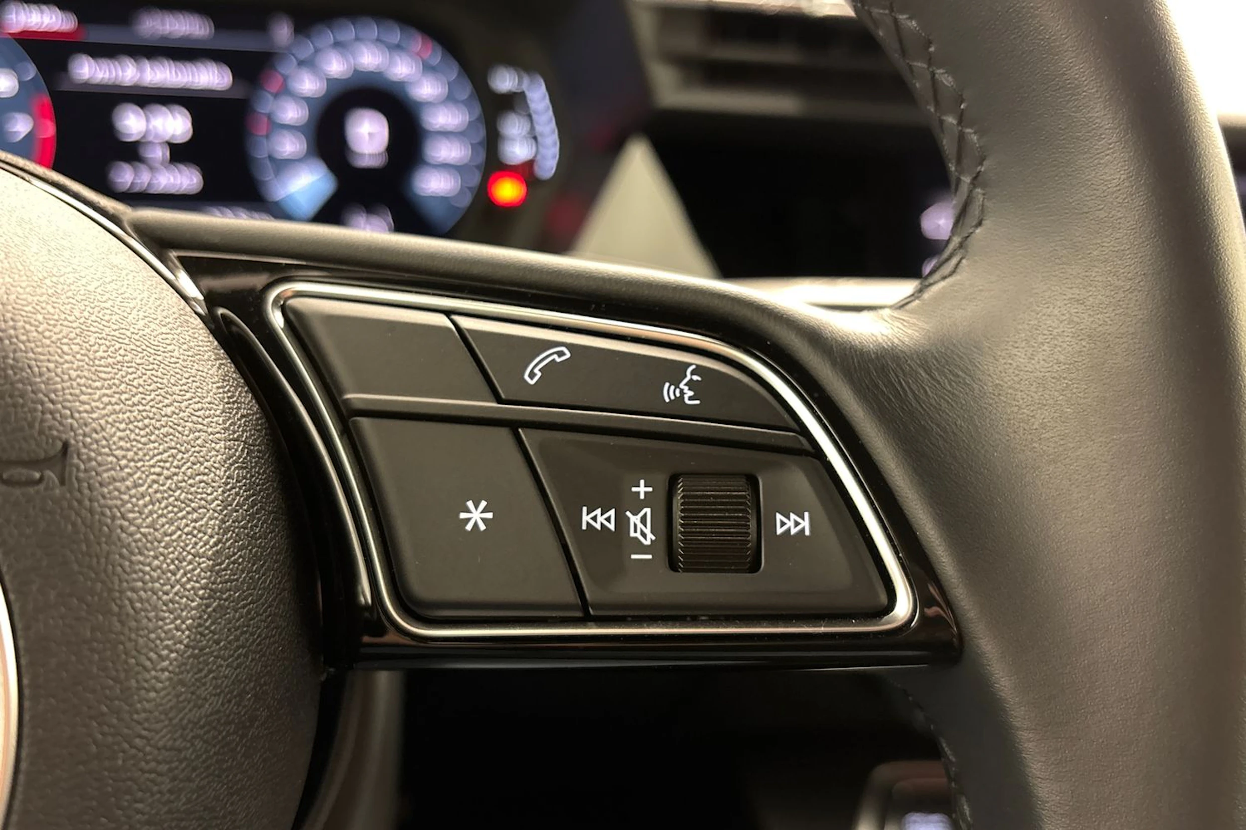 musta Audi A3 2022 kuva 14.