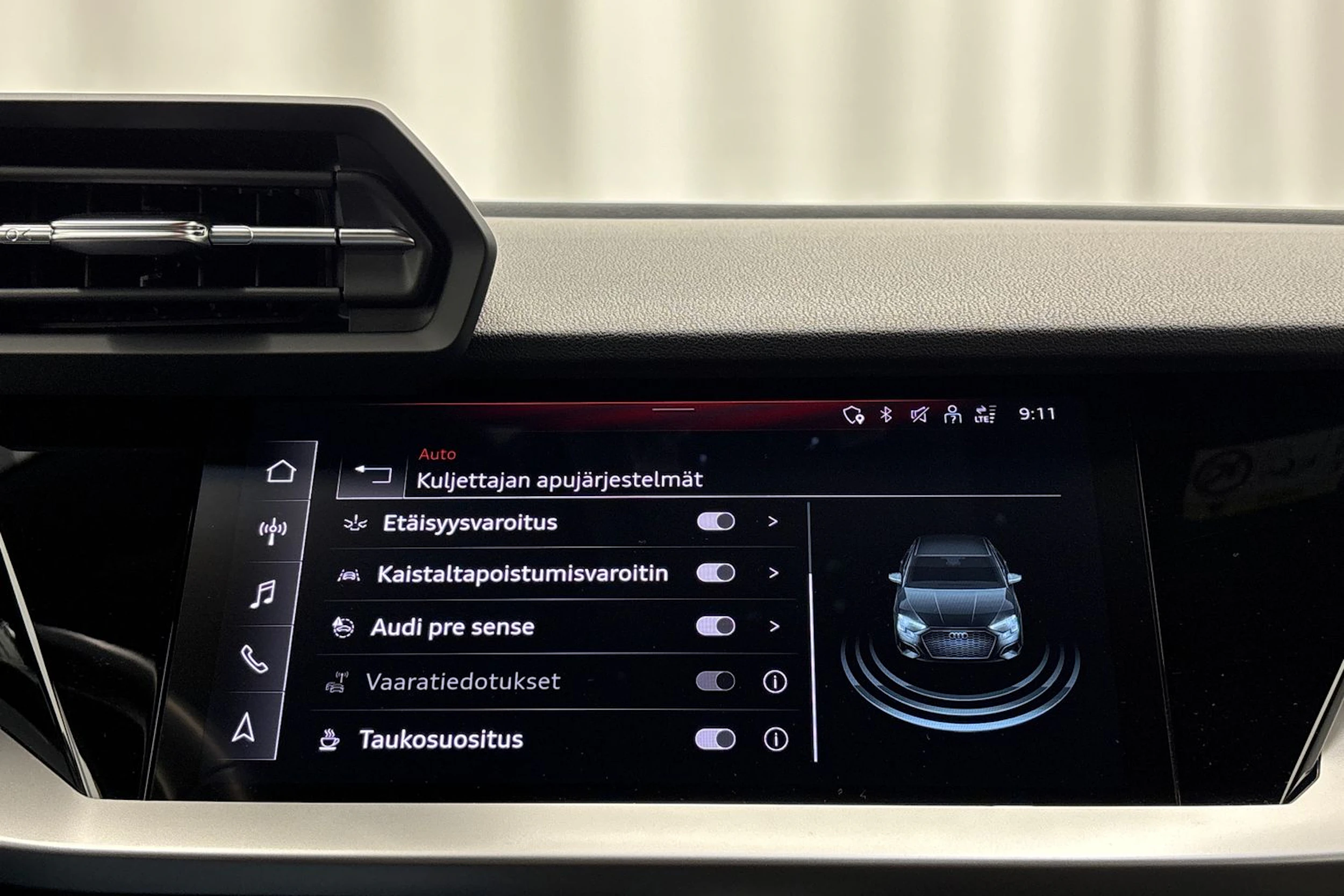 musta Audi A3 2022 kuva 20.