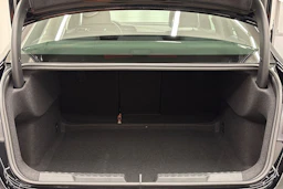 musta Audi A3 2022 kuva 23.