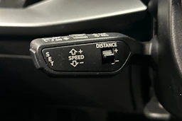 musta Audi A3 2022 kuva 20.