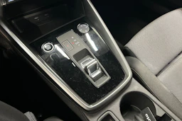 musta Audi A3 2022 kuva 26.