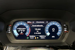 valkoinen Audi A3 2022 kuva 13.