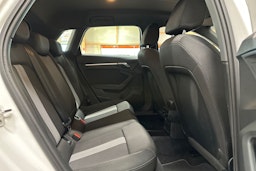 valkoinen Audi A3 2022 kuva 12.