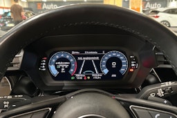 valkoinen Audi A3 2022 kuva 18.