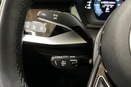 valkoinen Audi A3 2022 kuva 19.