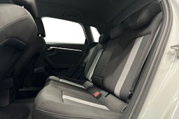 valkoinen Audi A3 2022 kuva 10.