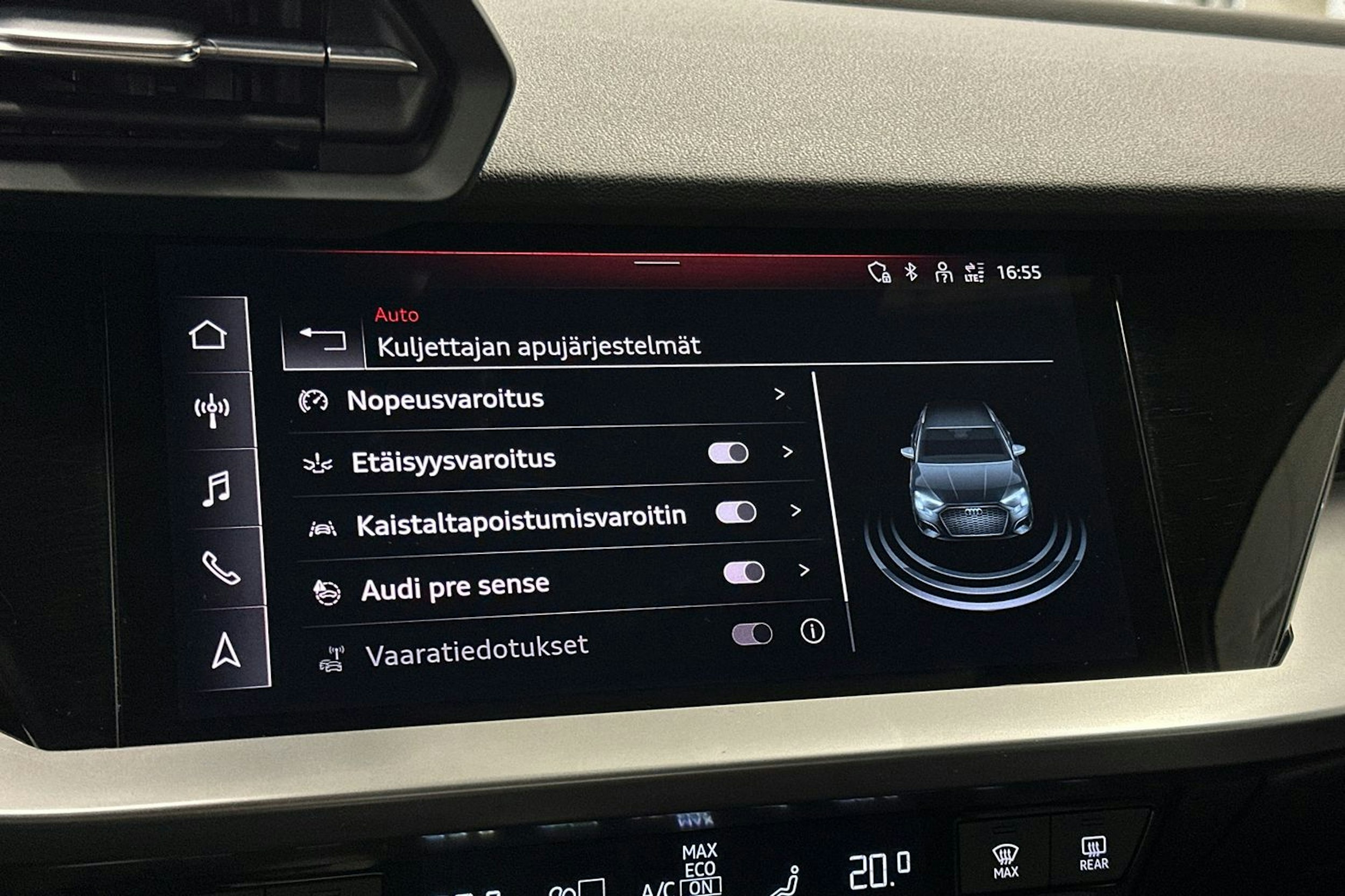 valkoinen Audi A3 2022 kuva 25.