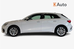valkoinen Audi A3 2022 kuva 6.