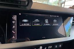 valkoinen Audi A3 2022 kuva 25.