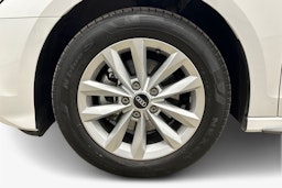 valkoinen Audi A3 2022 kuva 11.