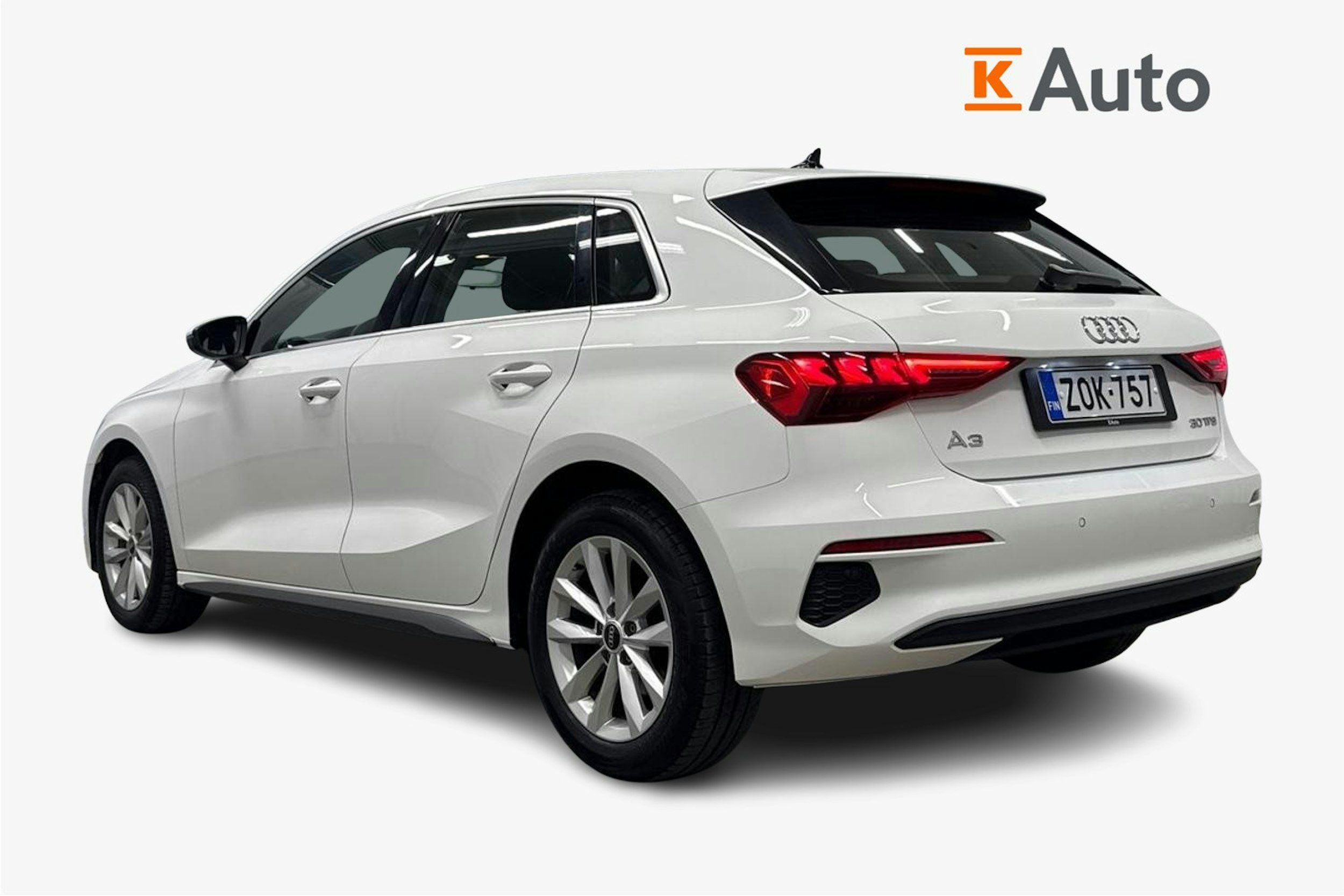 valkoinen Audi A3 2022 kuva 2.