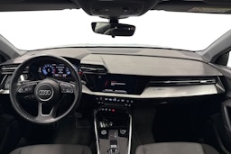 valkoinen Audi A3 2022 kuva 9.