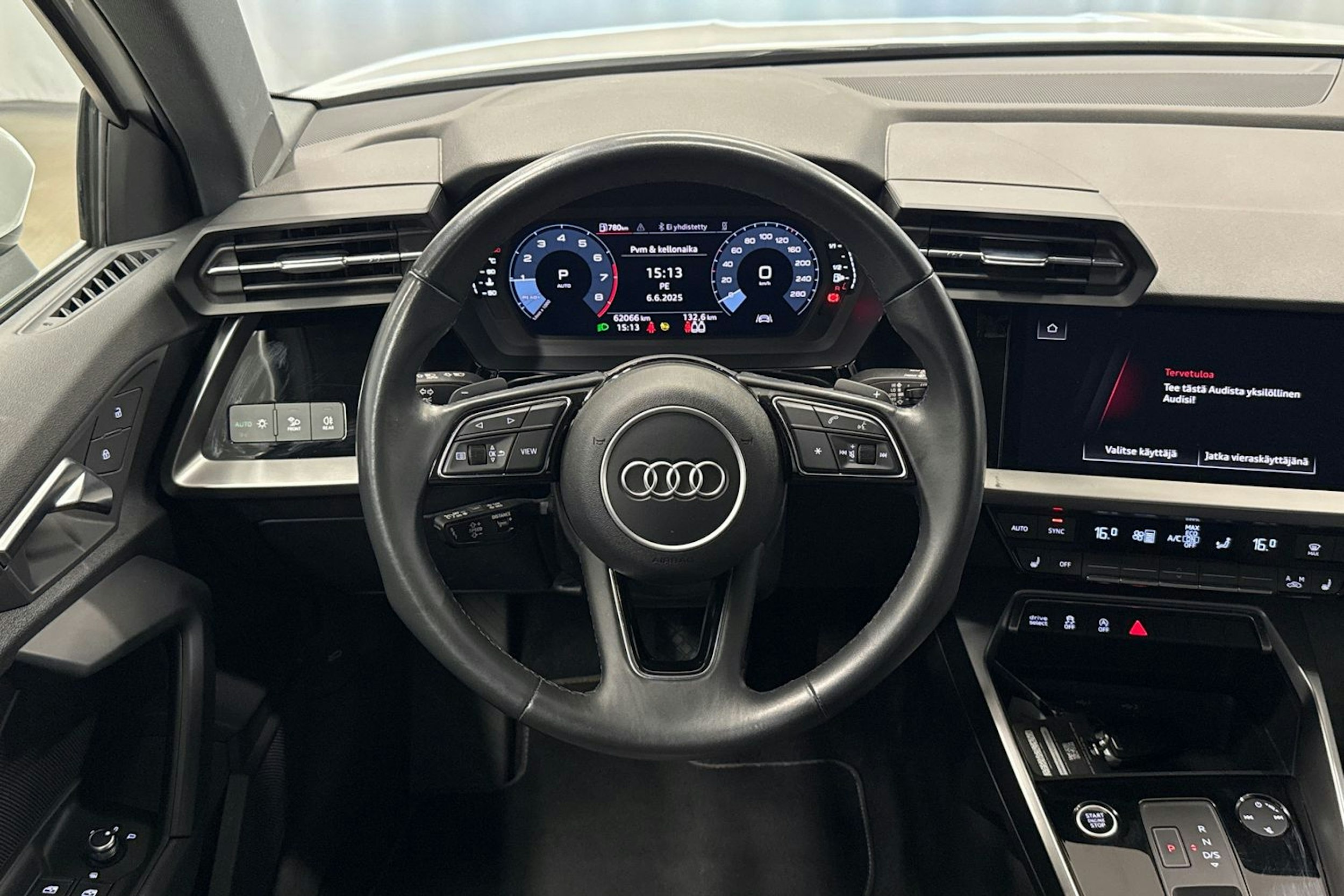 valkoinen Audi A3 2022 kuva 14.