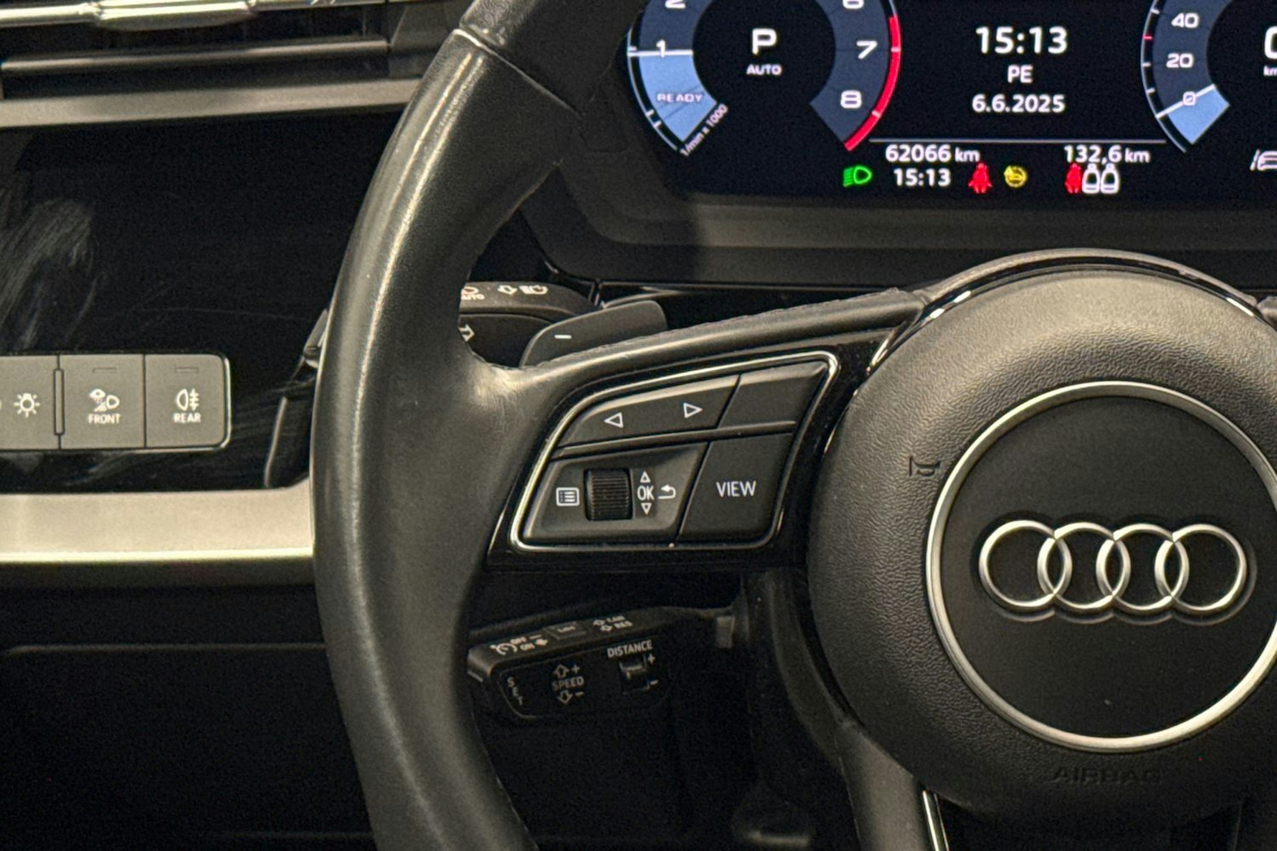 valkoinen Audi A3 2022 kuva 16.