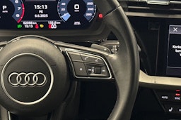 valkoinen Audi A3 2022 kuva 17.