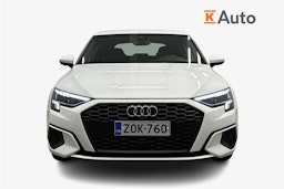 valkoinen Audi A3 2022 kuva 5.