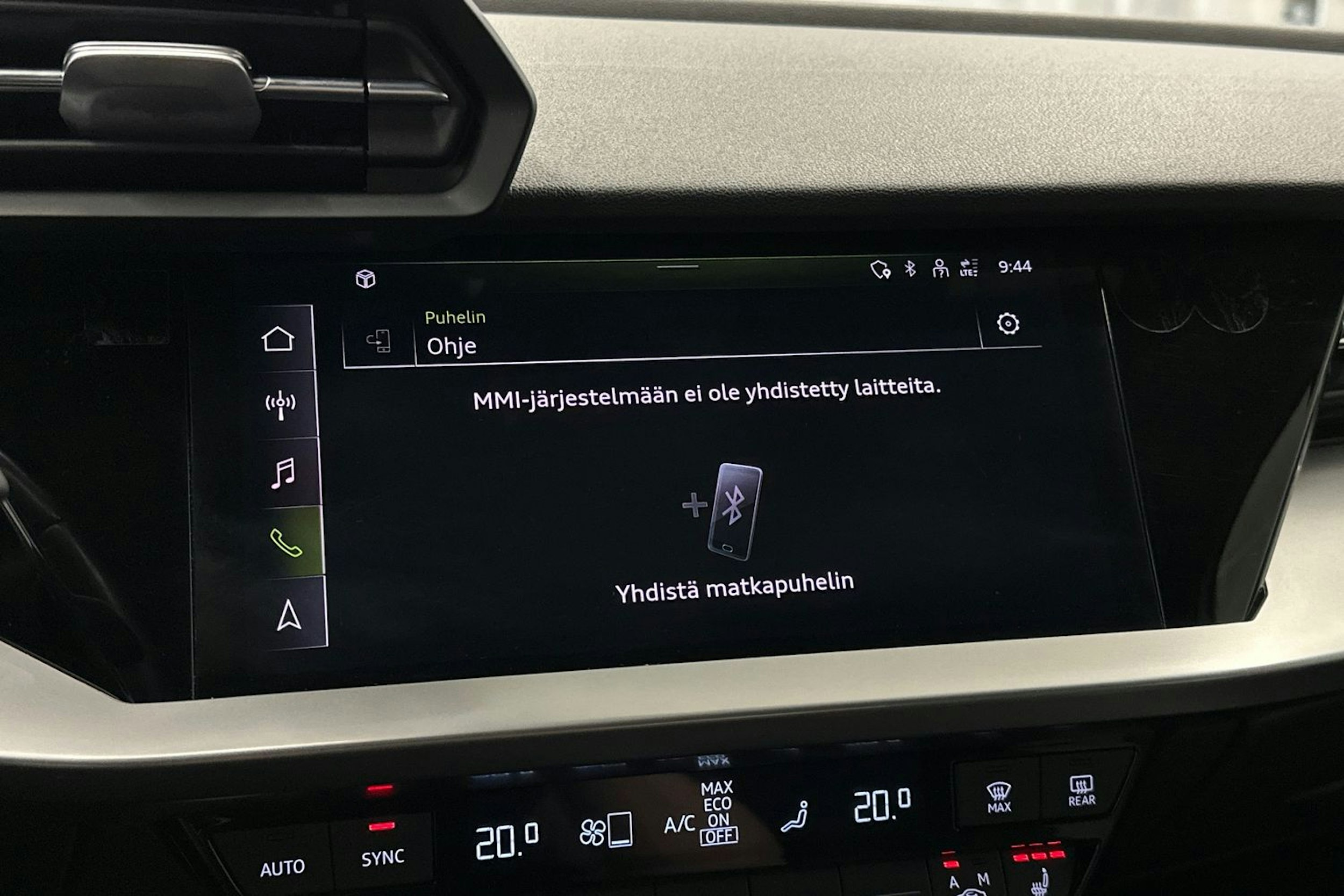 valkoinen Audi A3 2022 kuva 23.