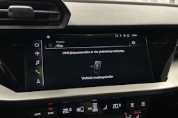 valkoinen Audi A3 2022 kuva 23.