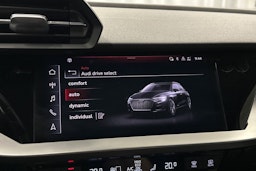 valkoinen Audi A3 2022 kuva 24.
